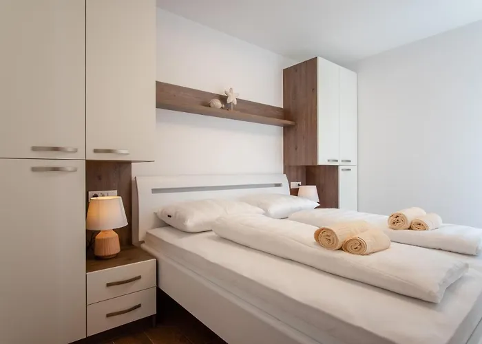 Apartments Mandre Apartamento *