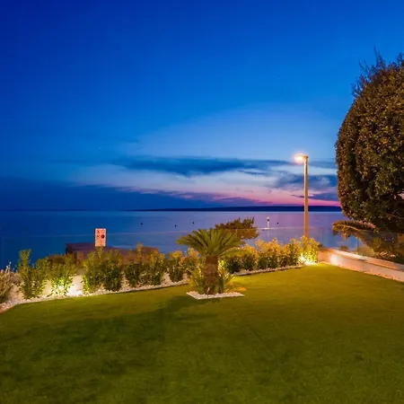 Apartments Mandre Apartamento