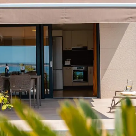 Apartments Mandre Mandre